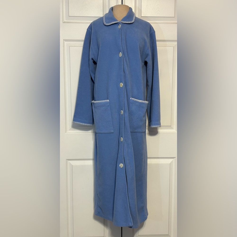 Vintage Stan Herman Robe fleece blue whip stitch trim big buttons grandma‎ core